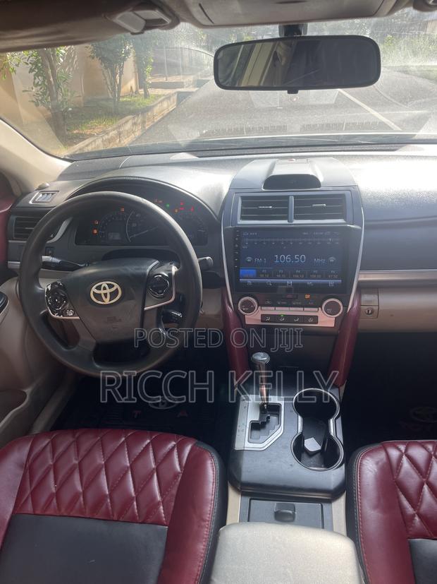 Toyota Camry LE 4dr Sedan (2.5L 4cyl 6A) 2014 Black