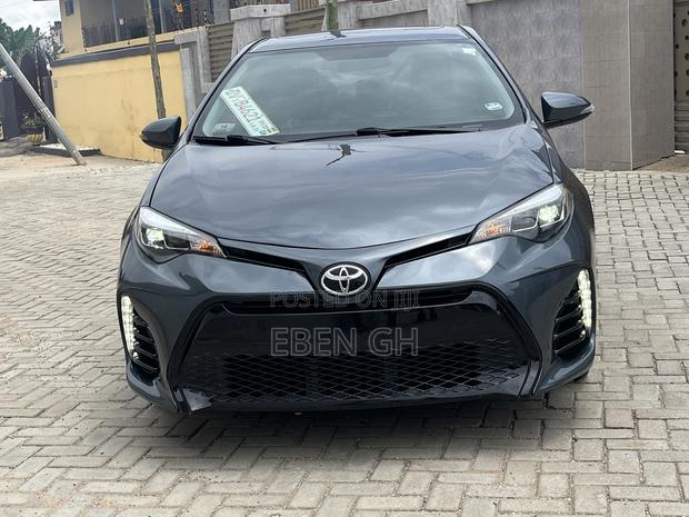 Toyota Corolla S 4dr Sedan (1.8L 4cyl CVT) 2016 Black
