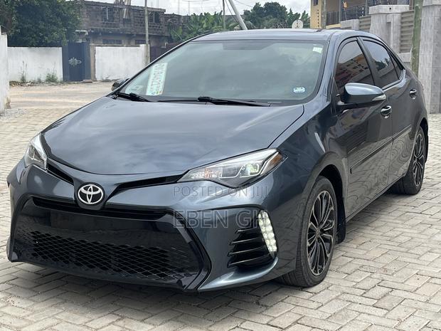 Toyota Corolla S 4dr Sedan (1.8L 4cyl CVT) 2016 Black