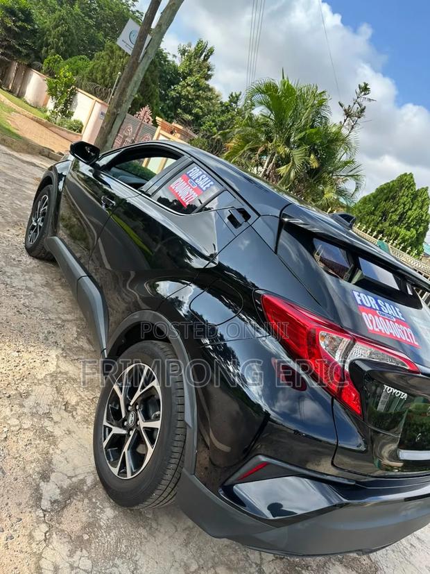 Toyota C-HR 2020 Black