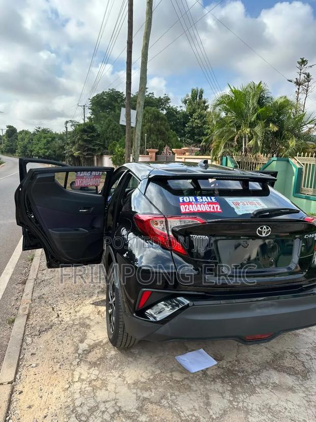 Toyota C-HR 2020 Black