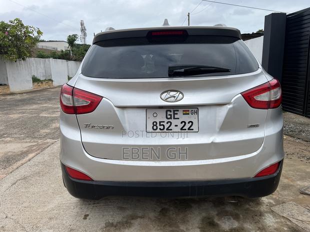 Hyundai Tucson Limited AWD 2012 Silver