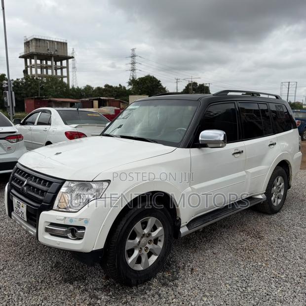 Mitsubishi Pajero V80 3.5 V6 GL/GLS 2015 White
