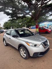Nissan Kicks S 2020 Gray for sale