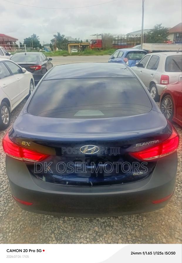 Hyundai Elantra 2014 Blue