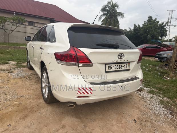 Toyota Venza 2012 White