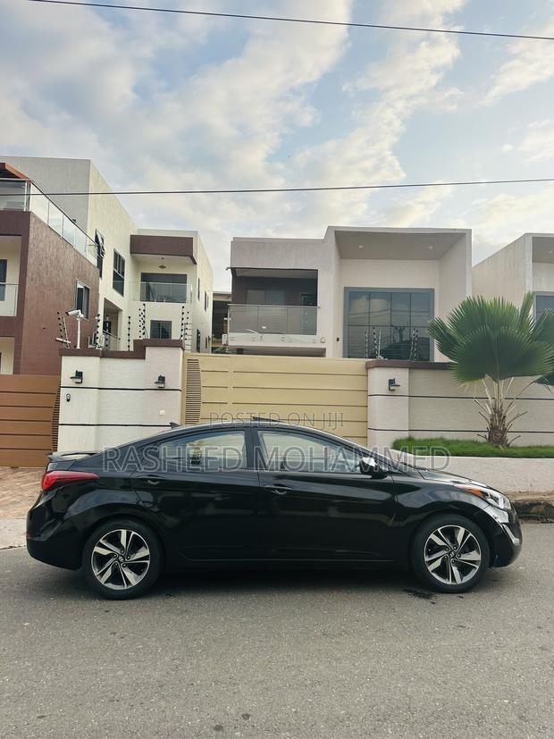 Hyundai Elantra Limited 4dr Sedan (1.8L 4cyl 6A) 2015 Black