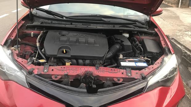 Toyota Corolla 2016 Red