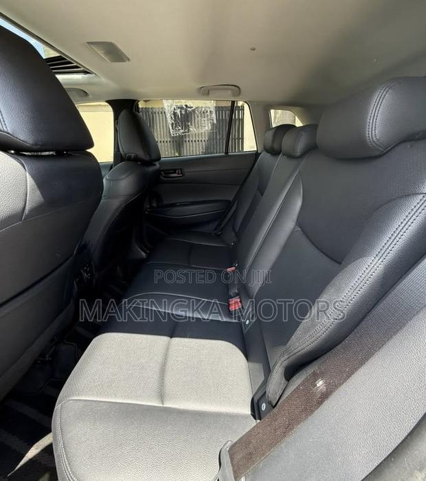 Toyota Corolla Cross XLE AWD 2023 Black