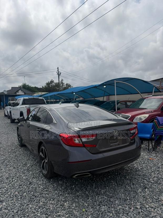 Honda Accord Sport (1.5L 4cyl Turbo CVT) 2019 Gray