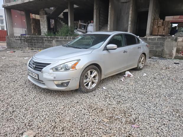 Nissan Altima 2014 Silver