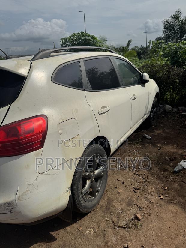 Nissan Rogue SL 4WD 2008 White