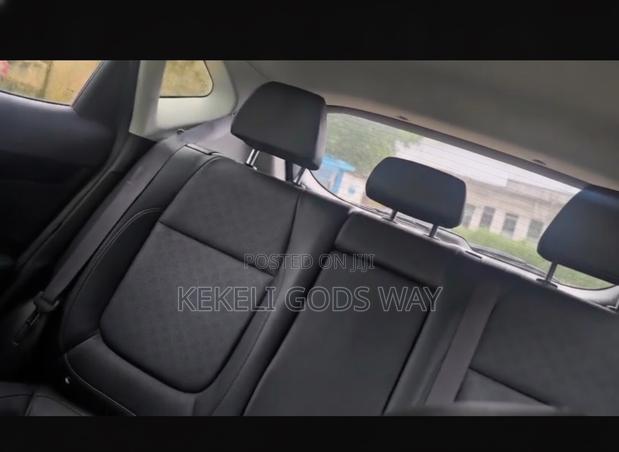 Kia Seltos 2023 Blue