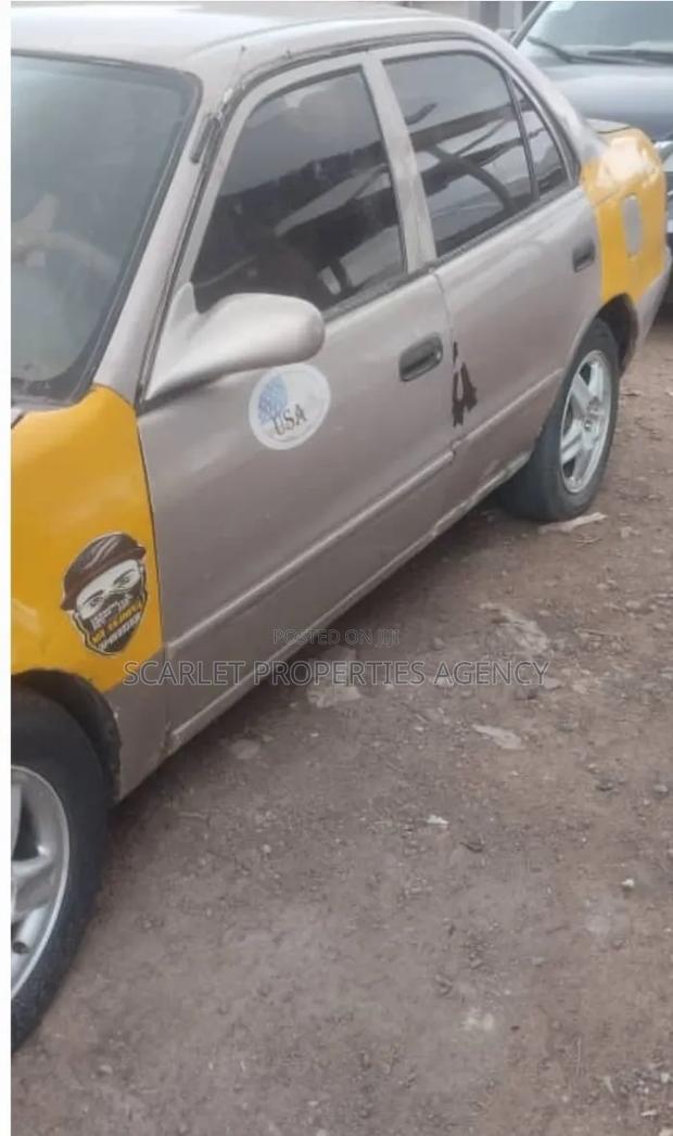 Toyota Corolla 2002 Silver