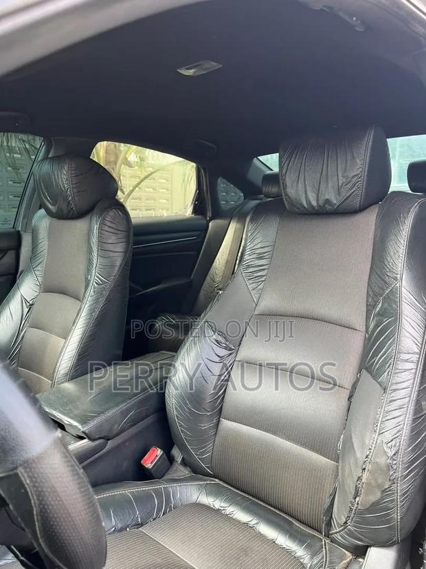 Honda Accord 2019 Gray