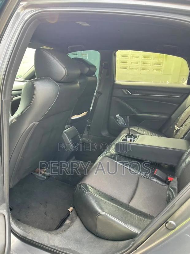 Honda Accord 2019 Gray