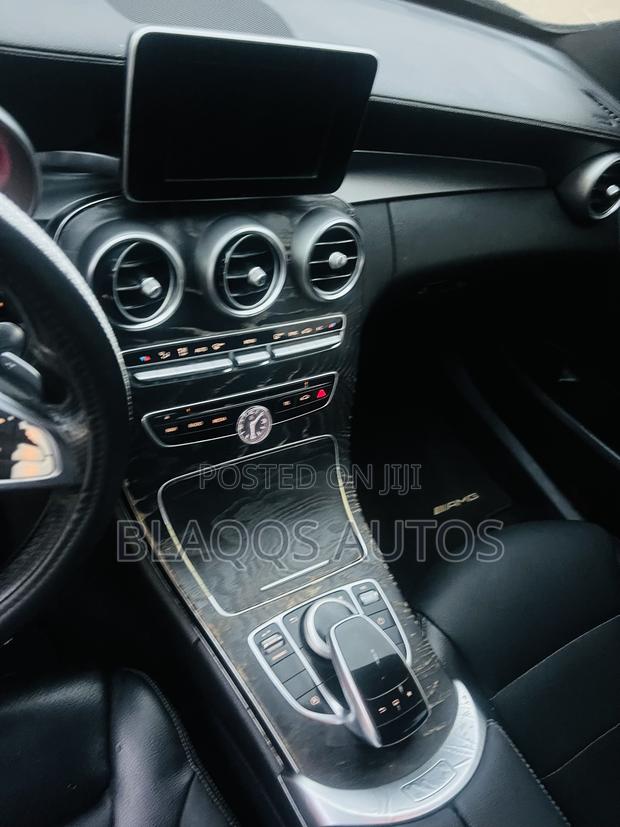 Mercedes-Benz C300 2016