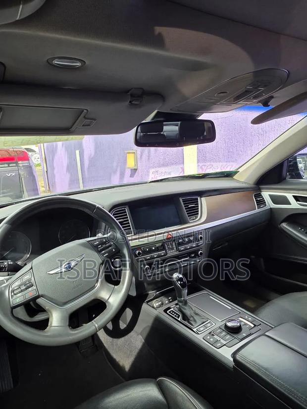 Genesis G80 2018 Black