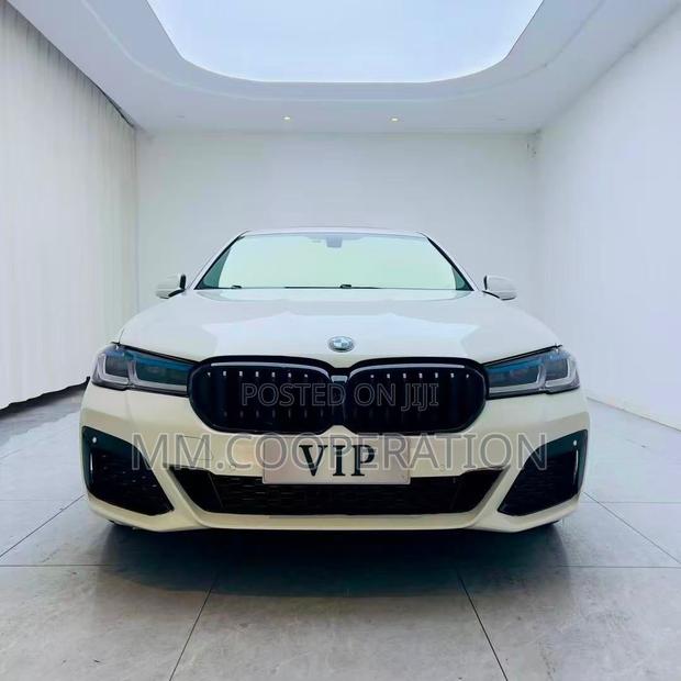 BMW 525i 2018 White