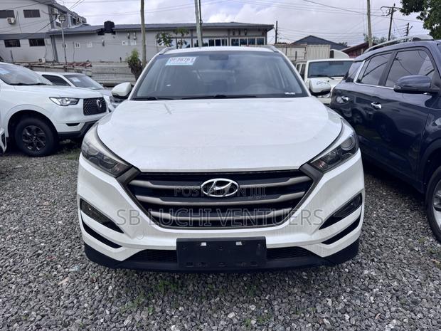 Hyundai Tucson 2016 White