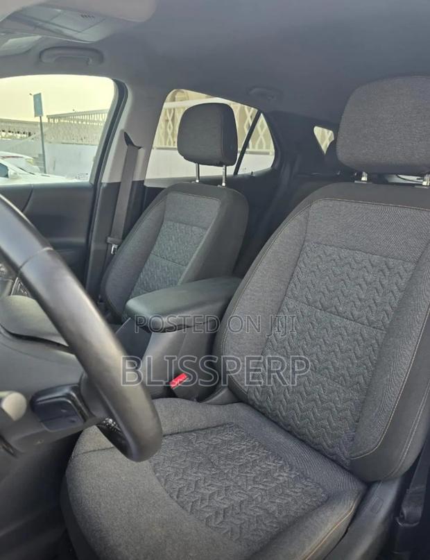 Chevrolet Equinox 2022 White