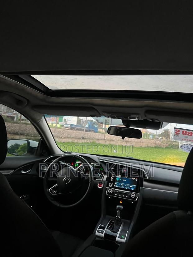Honda Civic EX-L Sedan 2019 White