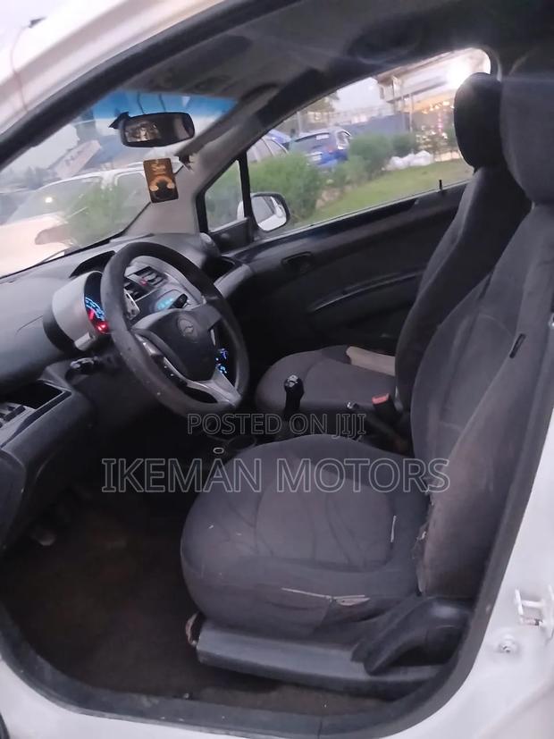 Chevrolet Spark 2012 White