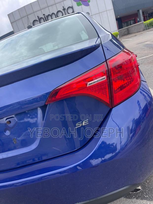 Toyota Corolla SE 4dr Sedan (1.8L 4cyl CVT) 2017 Blue