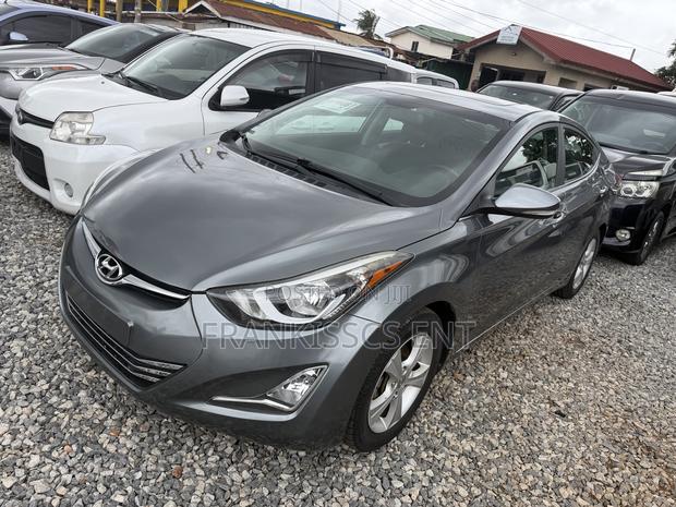 Hyundai Elantra SE Sedan FWD (1.8L 4cyl 6M) 2016 Gray
