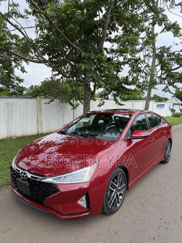 Hyundai Elantra Sport 2020 Red