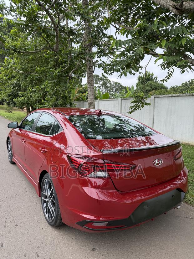 Hyundai Elantra Sport 2020 Red