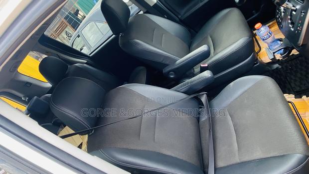 Toyota Voxy 2013 White