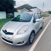 Toyota Vitz 2010 Silver for sale