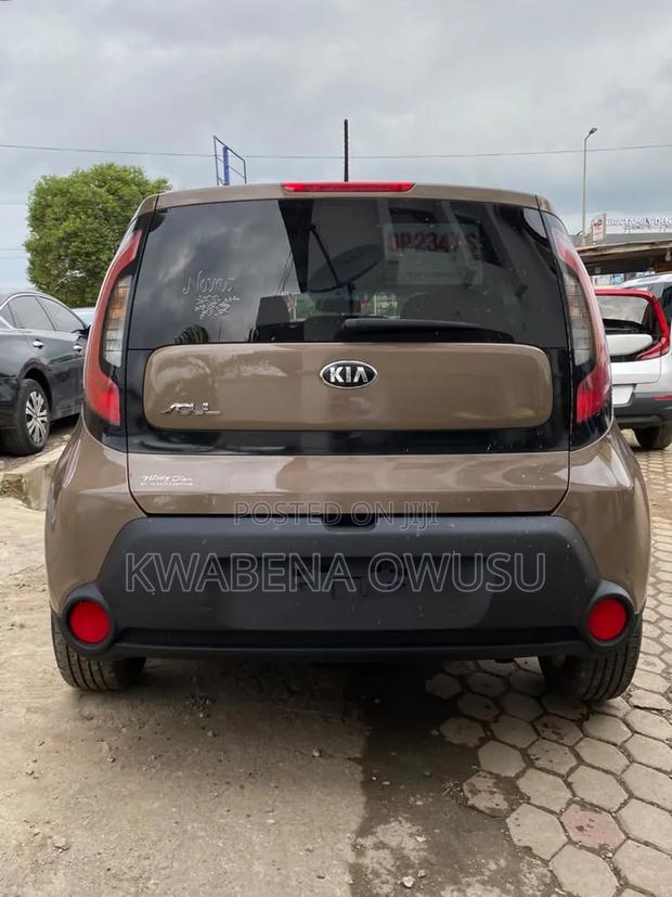 Kia Soul + 4dr Wagon (2.0L 4cyl 6A) 2015 Beige