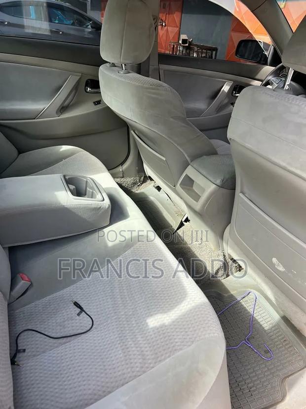 Toyota Camry 2011