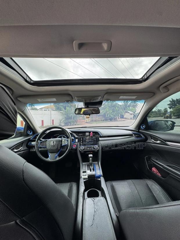 Honda Civic Touring Coupe 2018 Blue
