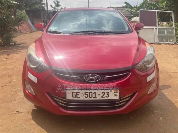 Hyundai Elantra Limited Sedan FWD (1.8L 4cyl 6A) 2013 Red