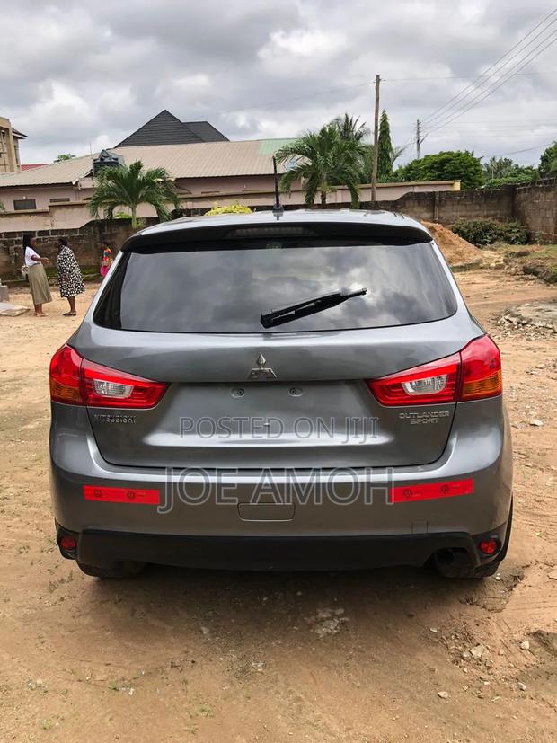 Mitsubishi Outlander Sport 2016 Gray