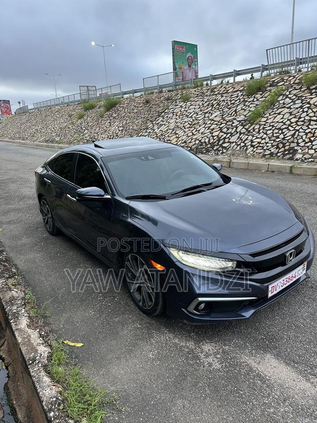 Honda Civic Touring Sedan 2019 Gray