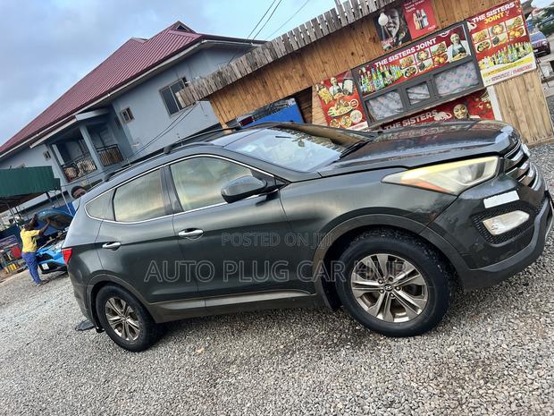 Hyundai Santa Fe 2014 Blue