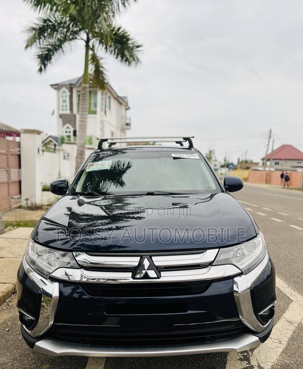 Mitsubishi Outlander LE FWD 2018 Blue