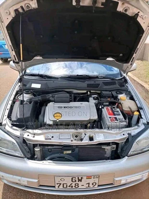 Opel Astra 1.8 2002 Silver