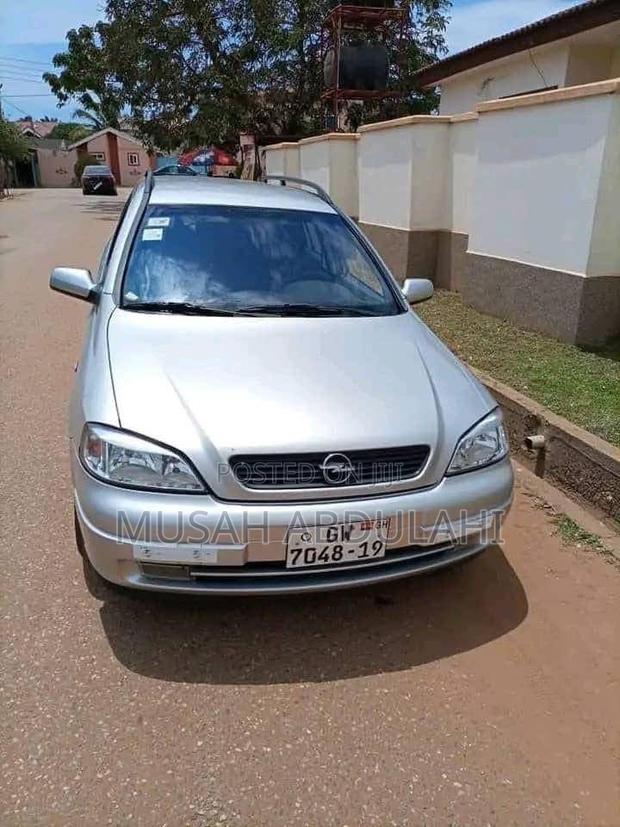 Opel Astra 1.8 2002 Silver