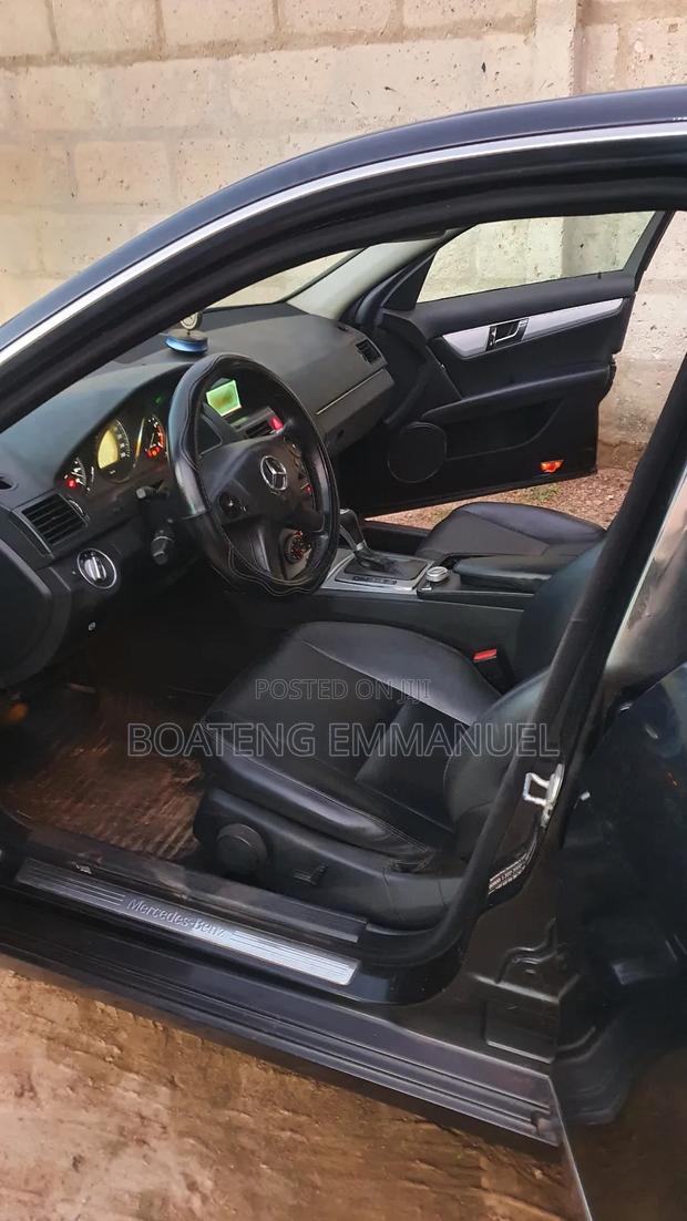 Mercedes-Benz C250 2013 Black