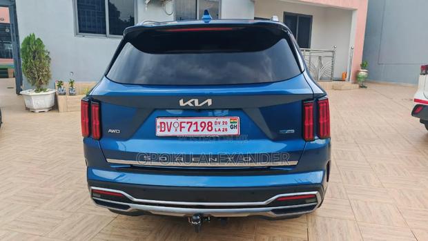 Kia Sorento 2022 Blue