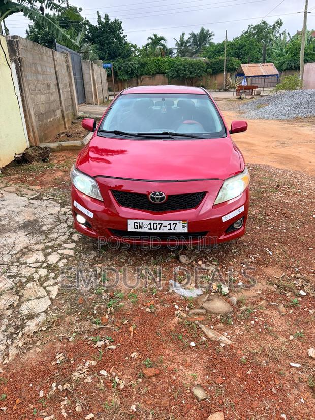 Toyota Corolla LE 4dr Sedan (1.8L 4cyl 4A) 2010 Red