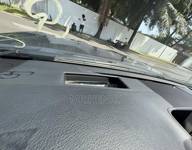 Lexus LX 570 (5 seats) AWD 2020 Gray