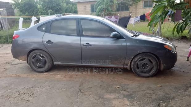 Hyundai Elantra 2009 Silver
