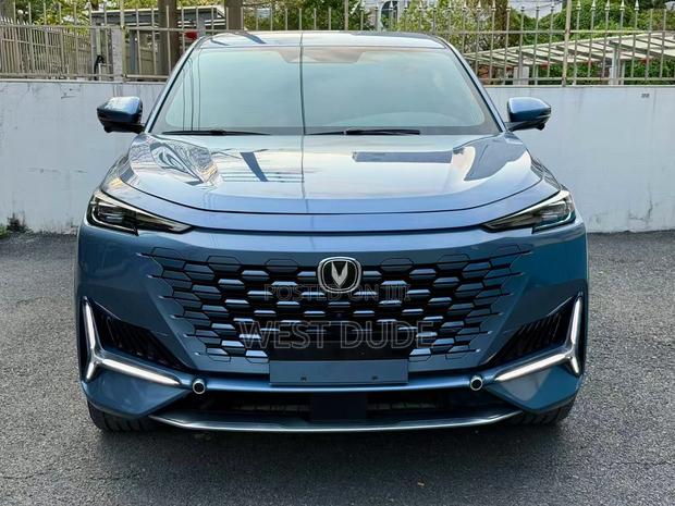 Changan UNI-K 2.0 Petrol FWD 2023 Blue