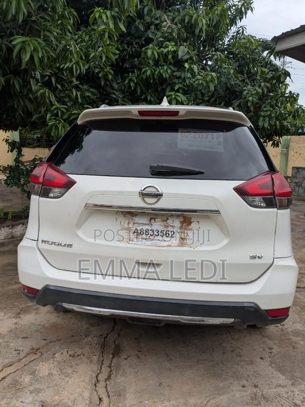 Nissan Rogue SV FWD 2017.5 2017 White